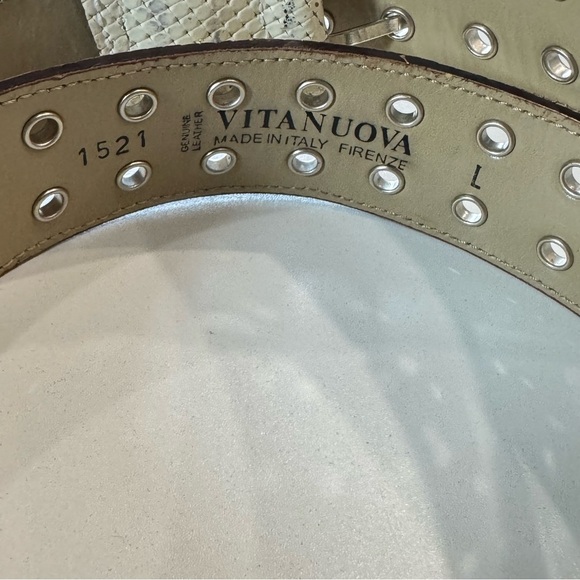 Vintage Vita Nuova Italian Leather Studded Belt Made in Italy Snakeskin Texture main image 10